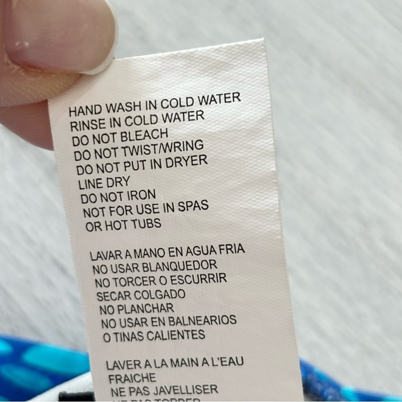 ROXANNE Women’s Blue Abstract Print Skirted Modest Swimsuit Built In Bra 18 42DD - Picture 11 of 11